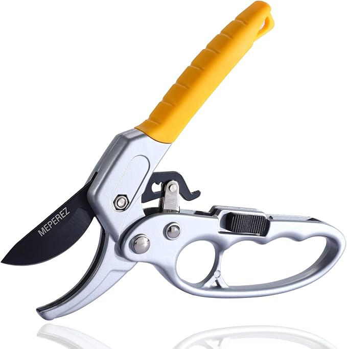 Ultra Sharp Germany Pruning Shears - Cuts 3X Easier, Weak Hand Arthritis Snips, Effortlessly Pruners Heavy Duty, Gardener Lover Garden Tools Scissors, Men & Woman Garden Clippers, Best Gardening Gifts