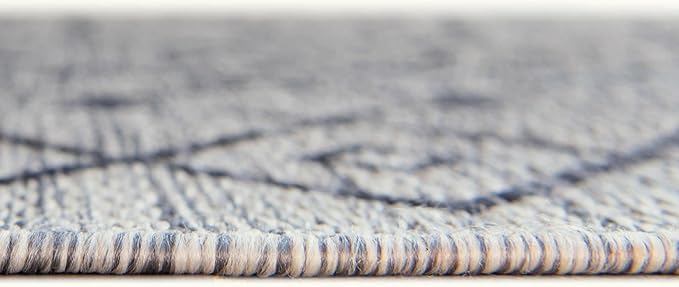 Unique Loom Outdoor Trellis Collection Area Rug - Tribal Trellis (5' 3" Octagon, Gray/ Black)