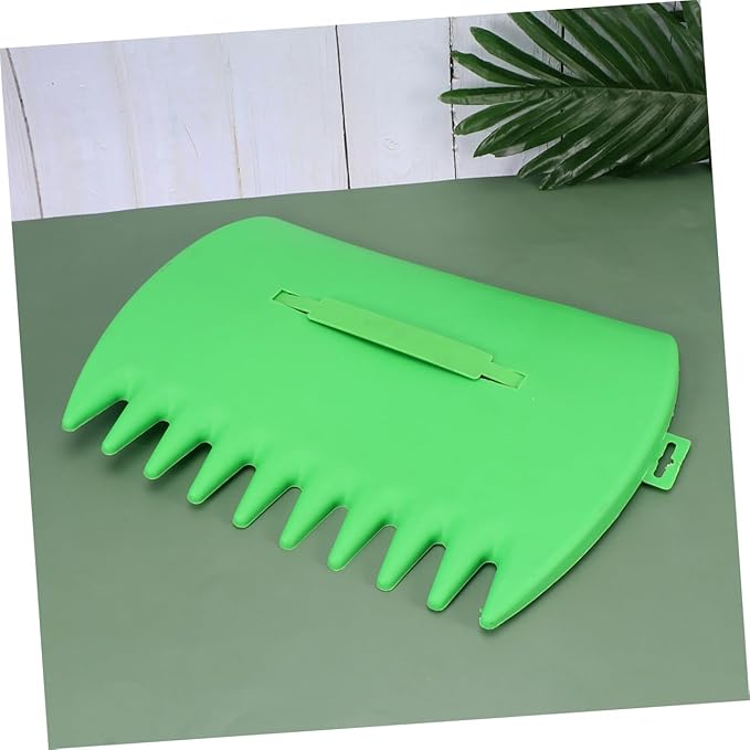 2Pcs Leaves Cleaning Rake Spade Durable Green Garden Tools for Efficient Leaf Removal and Cleanup Easy to Use Cleaning Accessories for Lawn Care
