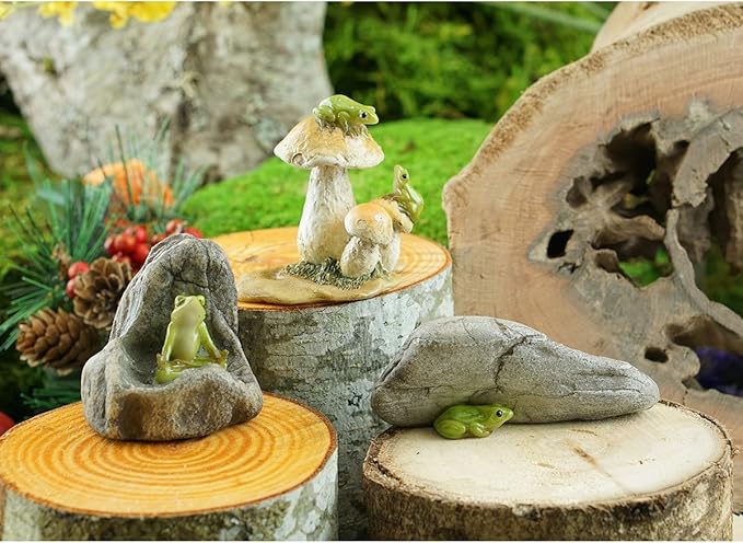 Top Collection Miniature Fairy Garden and Terrarium Mini Frogs on Mushrooms Statue