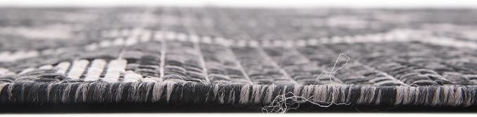 Unique Loom Outdoor Trellis Collection Area Rug (4' 1" x 6' 1" Rectangle, Black/ Ivory)