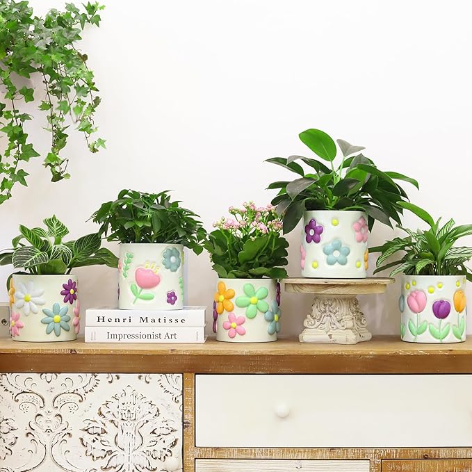 GUGUGO Cute Daisy Flower Pot, Decorative Plant Pots with Drainage Holes, Funny Unique Planters for Indoor Plants, Colorful Succulent Gardening Pot for Boho Modern Home Décor (Blue, 5 Inch)