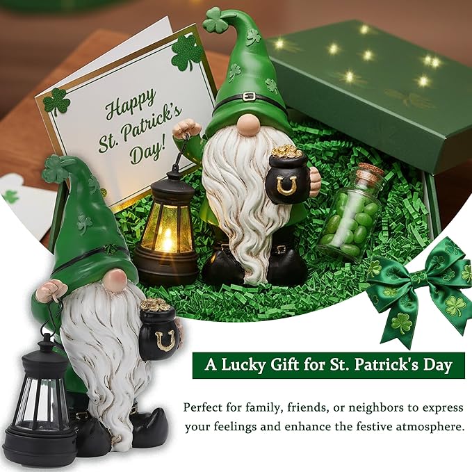 St. Patrick's Day Gnome for Outdoor Decor, Resin Garden Gnome Holding Lantern with Solar Lights, 4.7 * 3 * 6.7inch Solar Garden Statues for Outside, Leprechaun Figurine for Patio, Yard, Lawn