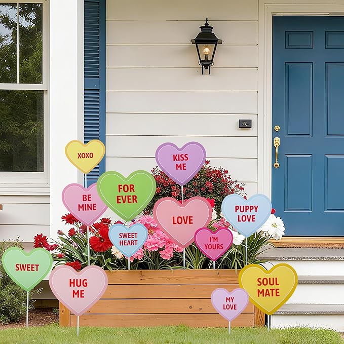 Iceyyyy 12Pcs Valentine's Day Conversation Planter Stakes, Mix Size Candy Heart Planter Stakes, Decorative Valentines Garden Planter Stake Sign for Home Anniversary Party Outdoor Lawn Decor