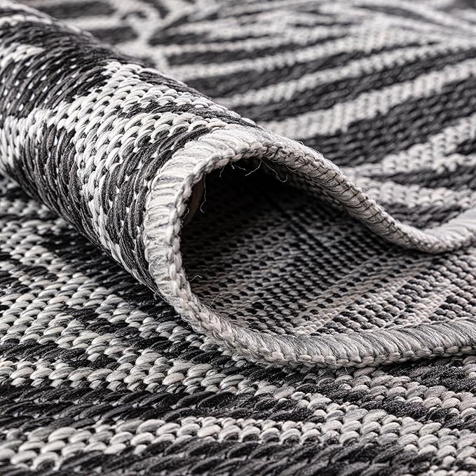 Keen Home Design Terrace Outdoor Throw Rug - 36"x60" Washable Indoor/Outdoor Rug for Patio, Kitchen, Balcony, Beach, Garden, Deck and Porch, Size: 3' x 5', Rainforest Black