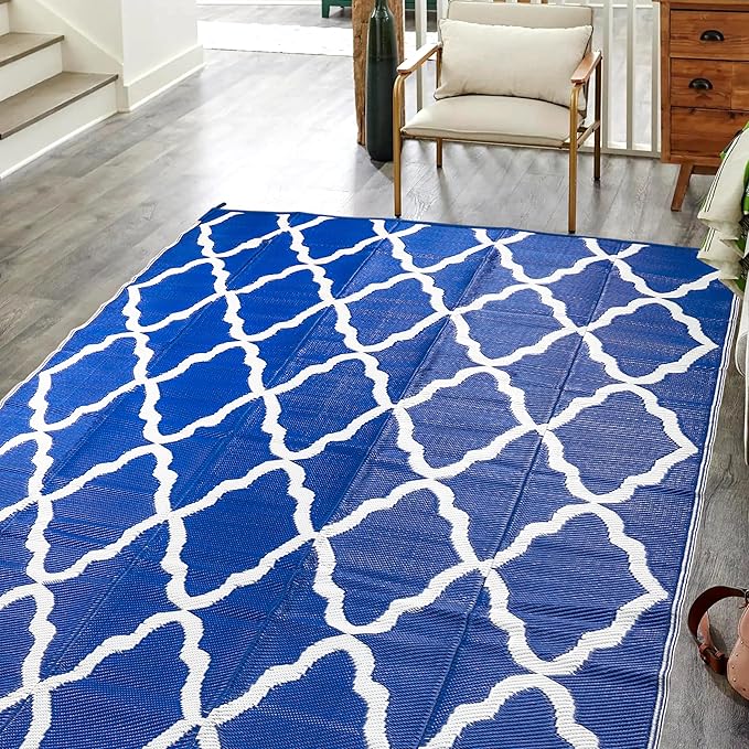 Utopia Home Waterproof Outdoor Rug for Patio 6 x 9 ft, Reversible Plastic Straw Mat for Camping, Picnics, Balcony, Patio, Diamond - Navy & White