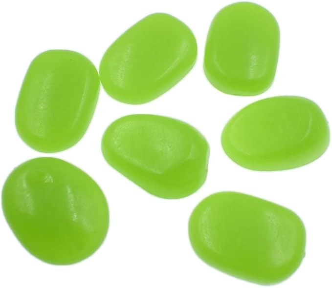 QTTLLI 20Pcs 4.5CM Large Glow Pebbles Glow in The Dark Decorative Stones Rocks for Garden Path Walkway Yard Fish Tank, Grass Green