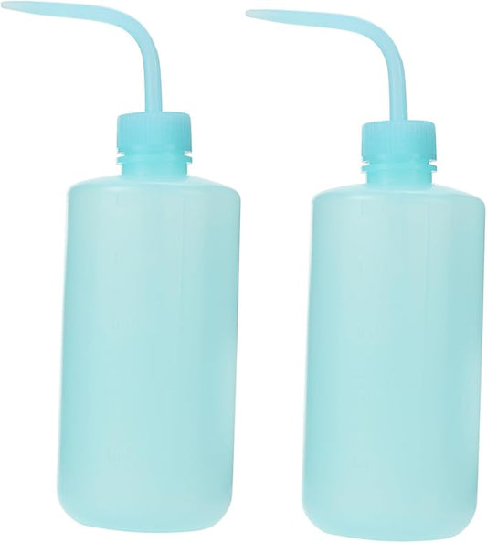 BESPORTBLE 2pcs Portable Squeeze Watering Bottles Nozzle Garden Accessory for Indoor and Outdoor Plant Care Multi-Functional Cleaning and Watering