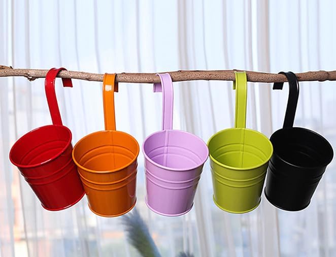 Leoyoubei Vintage Hanging Cup Holders with Removable Hooks -5 Pack Metal Iron Buckets Hanging Flower Pots Wall Fence Hanging Planter-Storage Box, Drainage Holes -5''Diameter Vase (Red)