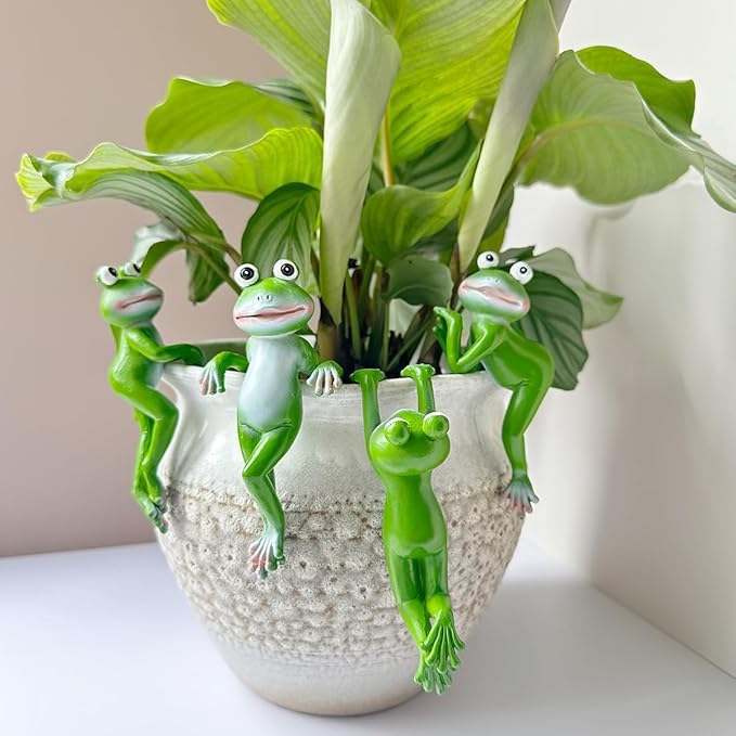 Cute Climbing Frog Figurines Flower Pot Hugger Resin Hanging Frog Sculpture Outdoor Statue Plant Pot Decorations for Home Garden Fence Balcony Patio Lawn Yard Ornaments (Left)