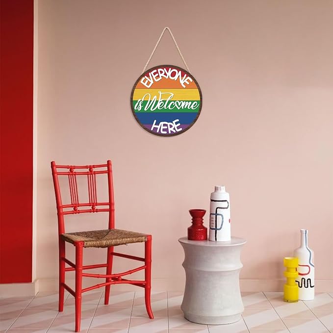 HLNIUC Everyone is Welcome Here Wood Sign 11.4”x11.4” Round Rainbow Hanging Plaque Rustic inspirational Front Door Hanger Muti Color Rainbow Welcome Wall Diversity Decoration for Home