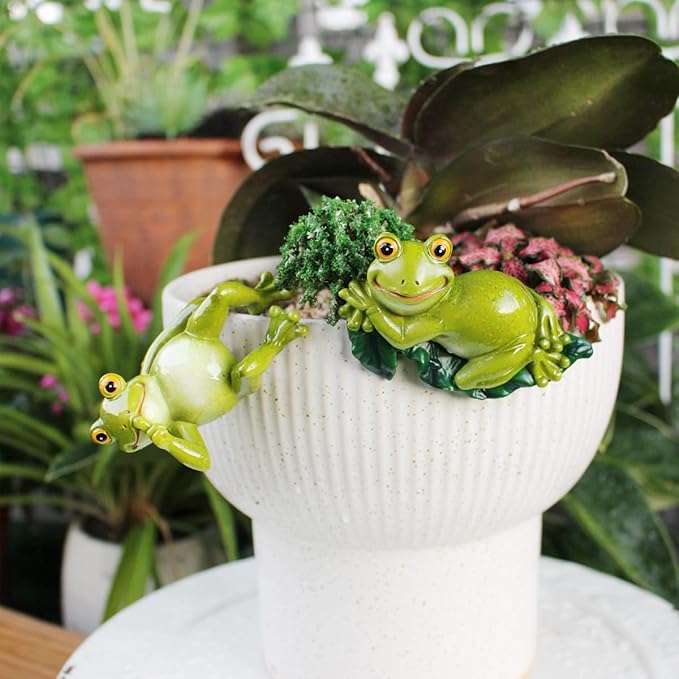 Frog Figure Plant Pot Hanger, Turtle Flower Pot Hugger, Resin Tortoise Statue, Funny Pot Huggers for Planters, Cute Climbing Tortoise Flower Pot Hugger, Garden Fence Balcony Patio Yard (Frog)