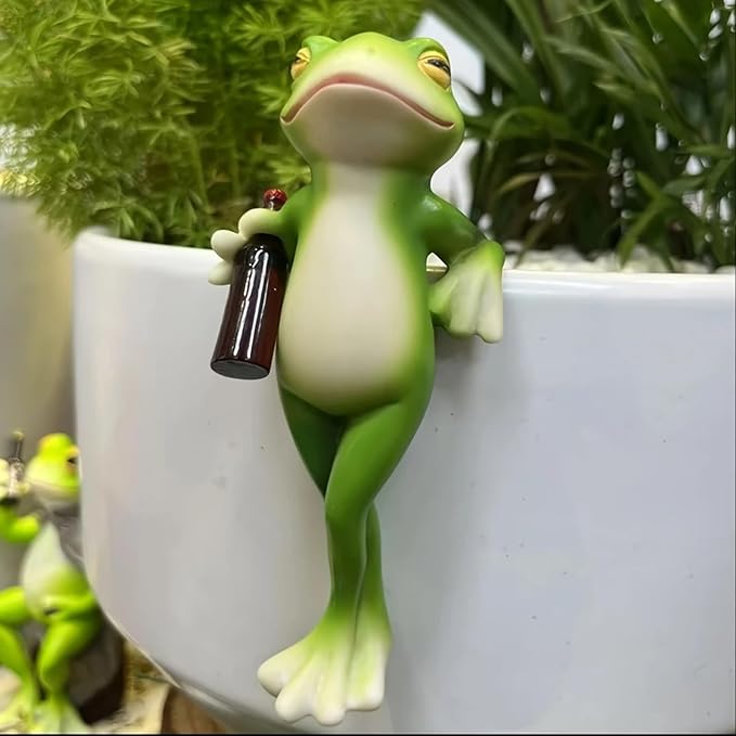 Upriver 3 PCS Tipsy Resin Frog Figurines, Miniature Frog Statue Plant Decorations for Pots,Funny Frog Planter Pot Hugger for Garden, Patio, Lawn, Balcony