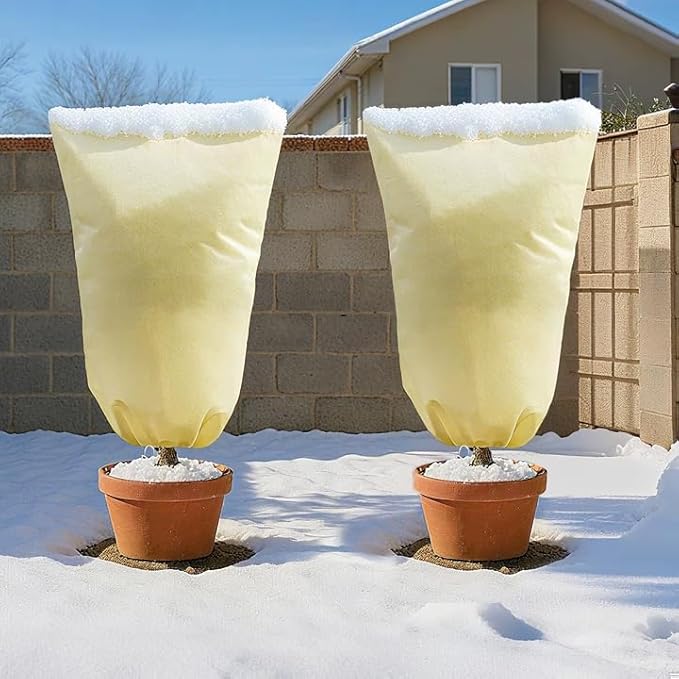 MIXC 4 Packs 2 Size Plant Covers Freeze Protection, Winter Plant Cover Cold Weather Tree Frost Cloth Warm Blankets Shrub Covers for Outdoor Plant （23''×23''+47''×71''）