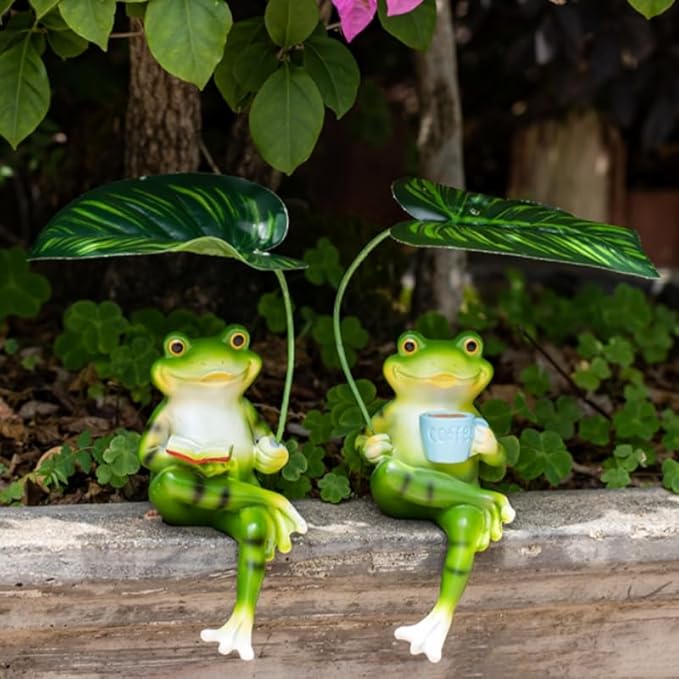 Adorable Animal Garden Statue with Umbrella - Charming Outdoor Decor for Yard, Patio, or Garden (Frog Drink Coffee)