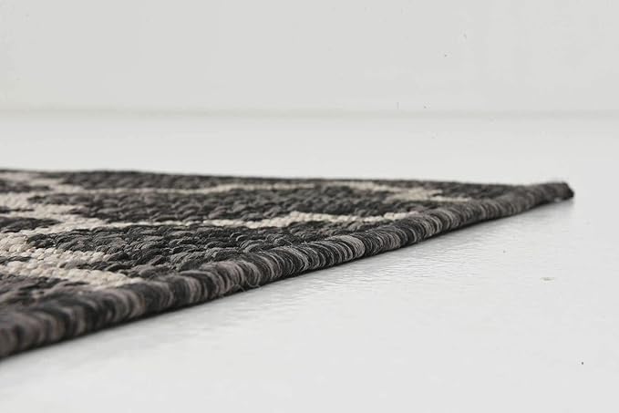 Unique Loom Outdoor Trellis Collection Area Rug (2' x 3' 1" Runner, Black/ Ivory)