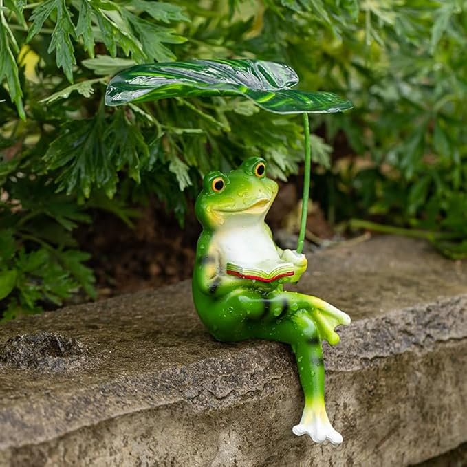 Adorable Animal Garden Statue with Umbrella - Charming Outdoor Decor for Yard, Patio, or Garden (Frog Read a Book)