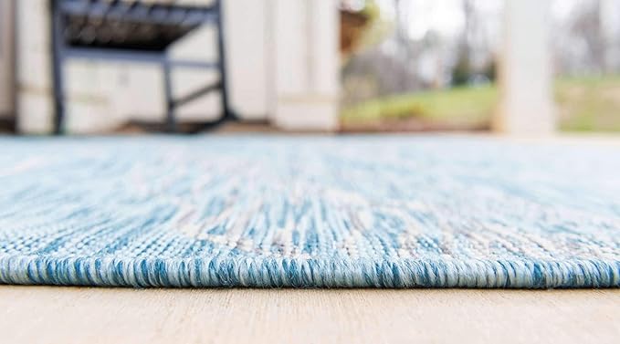 Unique Loom Outdoor Botanical Collection Area Rug - Leaf (5' 1" x 8' Rectangle, Light Aqua/ Ivory)
