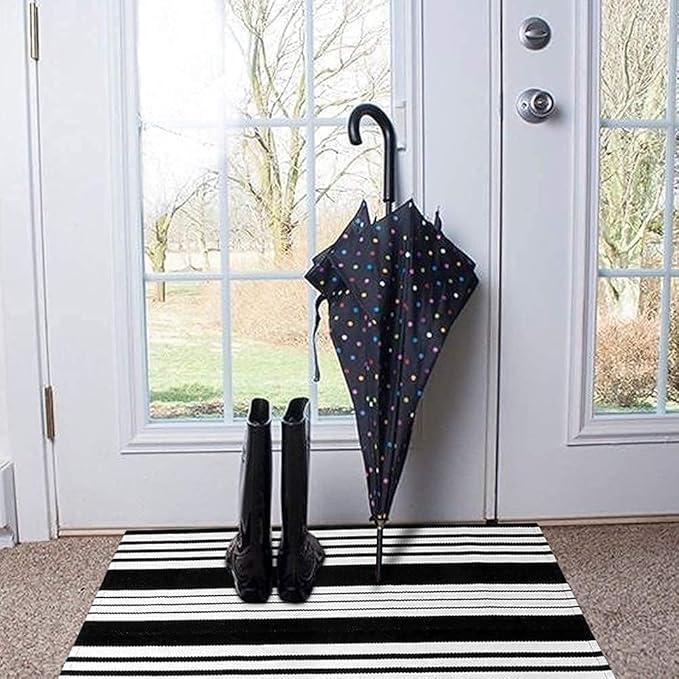 OJIA Front Door Mat 24"x35" Black and White Outdoor Rugs Front Door Rug Washable Entryway Rug Cotton Hand Woven Indoor Outdoor Doormat Small Area Rugs Layered Doormat for Porch/Home Entrance Decor