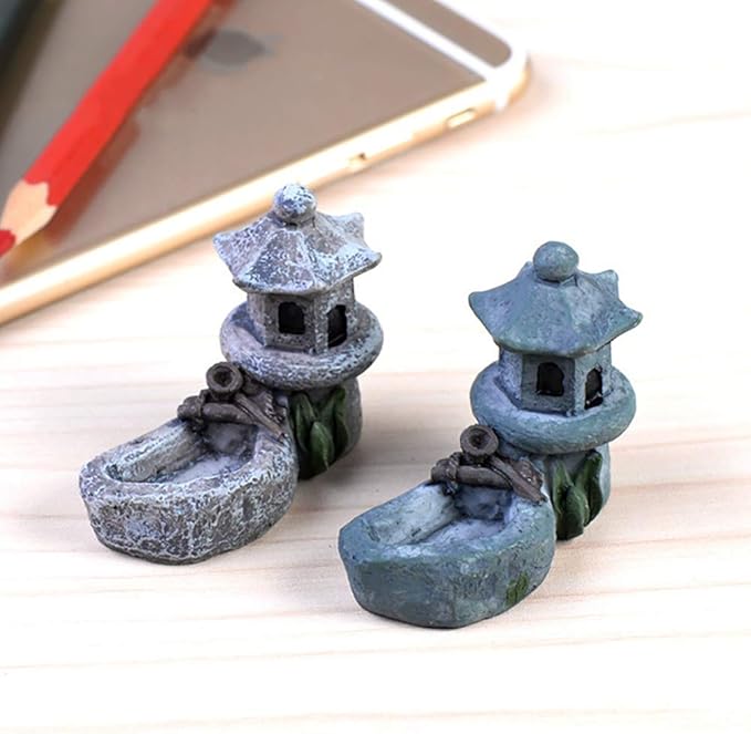 MAOMIA 4 Pcs Mini Retro Pond Tower Figurines Miniature Garden Stone Tower Craft Terrarium Figurine Micro Landscape Indoors Outdoors Decorative Accessory