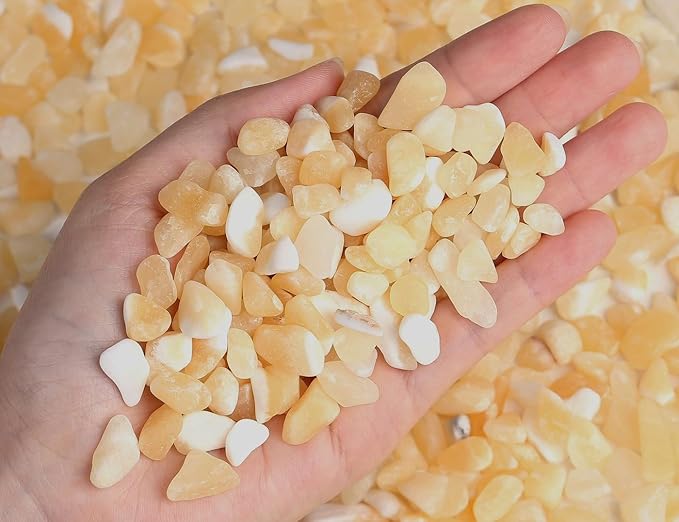 LAIDANLA Yellow Jade 1lb Crystal Polished Tumbled Stones Irregular Shaped Crystal Chips Bulk Natural Gemstone Aquarium Gravel Rocks Vase Filler Fish Tank Gravel Home Decoration