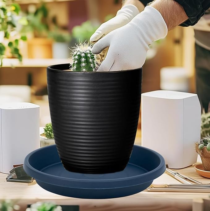 Plastic Plant Saucer 10 Inch Round Pack of 2 Heavy Duty Drip Trays for Indoor Outdoor Pots