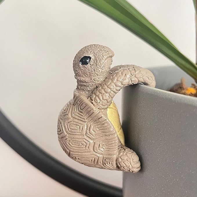 Tortoise Figure Plant Pot Hanger, Turtle Flower Pot Hugger, Resin Tortoise Statue, Funny Pot Huggers for Planters, Cute Climbing Tortoise Flower Pot Hugger, Garden Fence Balcony Patio Yard (GRAY)