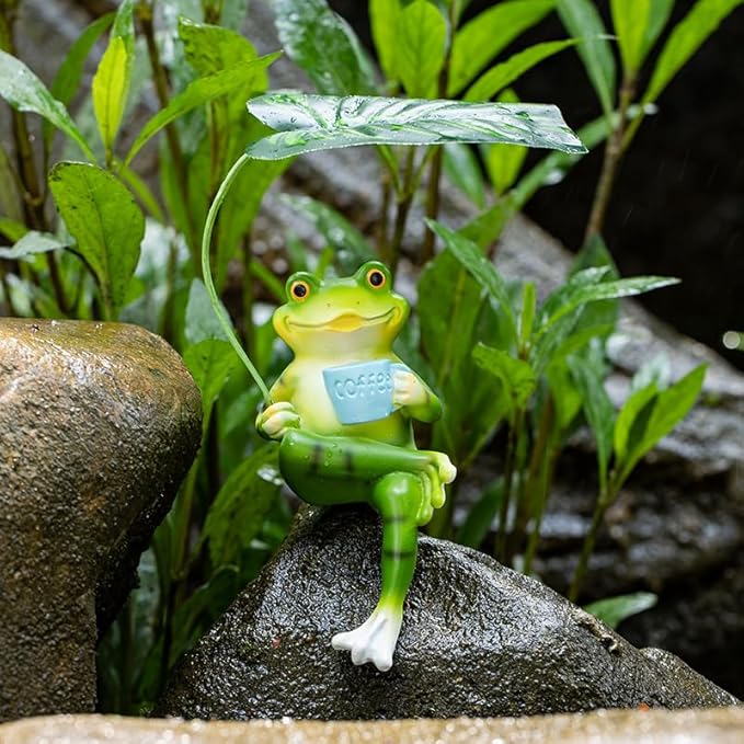 Adorable Animal Garden Statue with Umbrella - Charming Outdoor Decor for Yard, Patio, or Garden (Frog Drink Coffee)