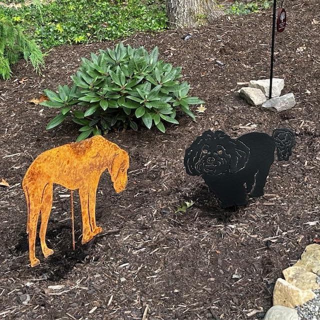 Coyote Sign Yard Art,Coyote Garden Sign Stake, Metal Coyote Marker Sculpture,Coyote Sculpture,Coyote Sign,Coyote Statue,Coyote Yard Art,Coyote Desert Yard Art,Christmas Gifts for Planter Decor.