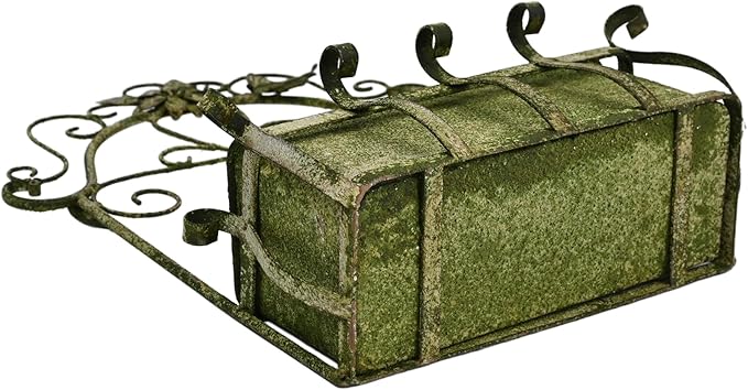 Vintage Rustic Wall Planter Distressed Decor Iron Hanging Plant Basket Shabby Metal Wall Mounted Flower Holder Pot Stand for Indoor Outdoor Home Balcony Patio Garden Decorative (Shabby Green)