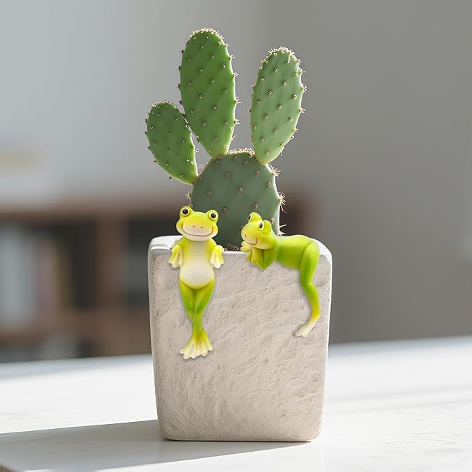 2PCS Frog Figurines Plant Garden Statue Ornament, Funny Plant Decoration for Bonsai Succulents Aquariums Home Pots, Creative Gift for Plant Parents (2 Unique Styles)