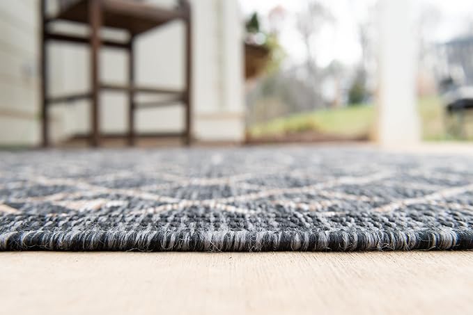 Unique Loom Outdoor Trellis Collection Area Rug - Tribal Trellis (10' x 13' 1" Rectangle, Charcoal Gray/ Natural)