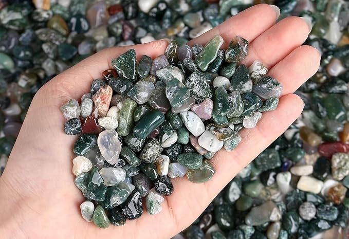 LAIDANLA Aquatic Agate Crushed Stone Crystal Chips Bulk Natural Gemstones Healing Reiki Crystals Mini Quartz Vase Filler Aquarium Gravel 100g