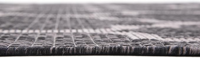 Unique Loom Outdoor Trellis Collection Area Rug (7' 10" x 11' 4" Rectangle, Black/ Ivory)
