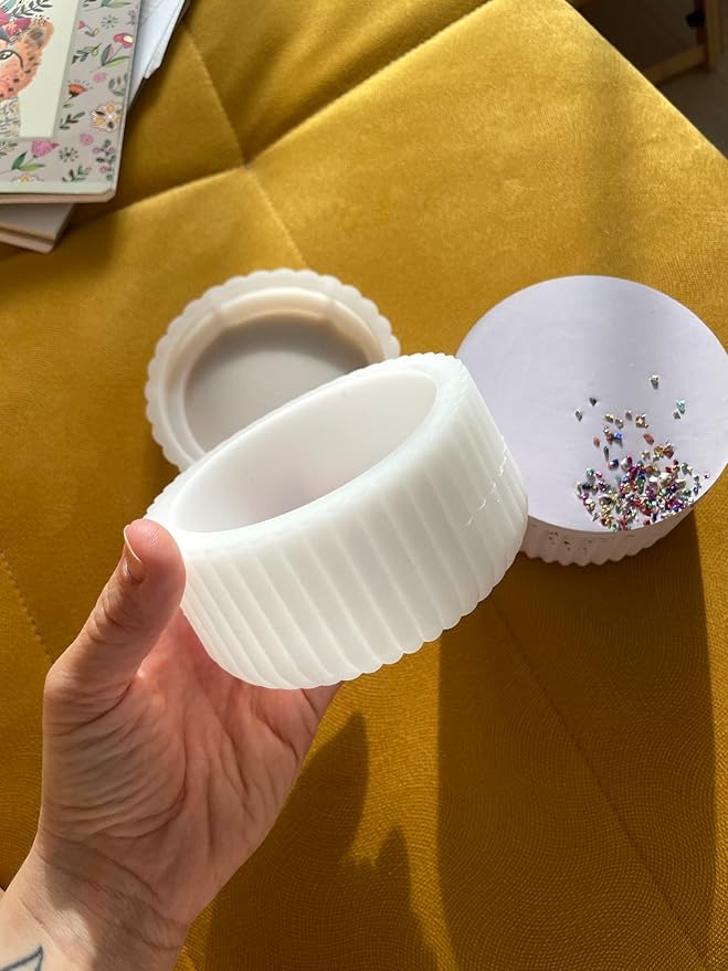 Storage Box With Lids, Silicone Candle Jar Molds Set, Creative Vessels Pot Molds, Concrete Round Stripe With Cover Bottle Making Moulds for Holder Storage (C)