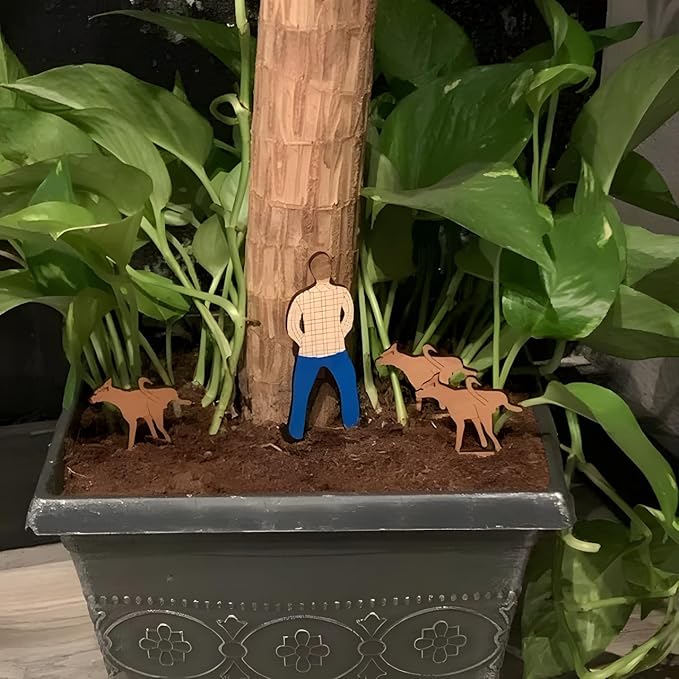 Plant Decorations for Pots, Set of 3 Funny Wood Figurines Garden Decor, Outdoor Statue Planter Hugger for Flower, Yard, Lawn Ornament, Balcony Decor (S)