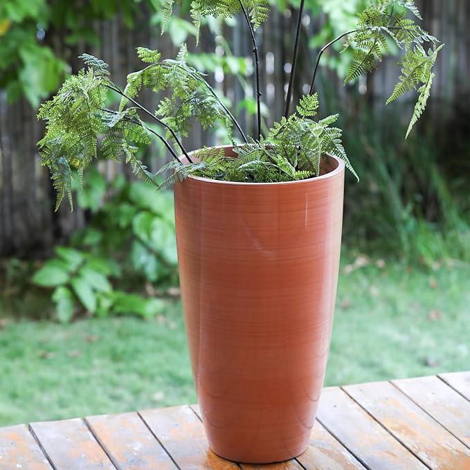 Front Porch Decor Lightweight Large Planter for Indoor Outdoor Terracotta-Look Finish Tall Flower Pot for Porches Terraces Patio Backyard Planter Boxes Sun-Resistant Garden Decor Planters Drainage
