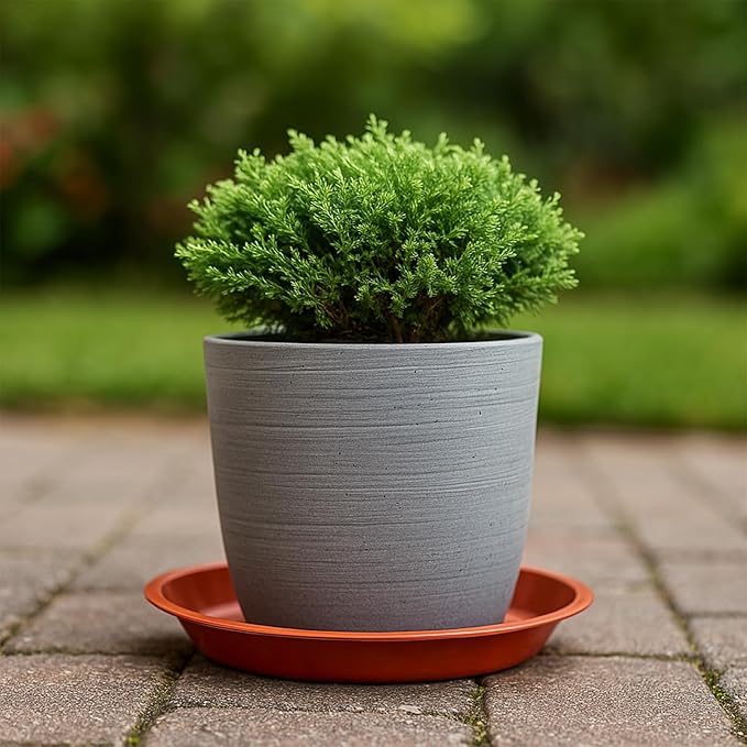 10 Pack Plant Saucer 14 Inches Plant Trays for Pots Plastic Round Drip Trays Flower Pot Saucers Black Planter Water Tray Plant Drainage Tray, Red
