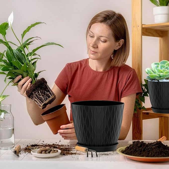 Flower Pots Outdoor Clearance 6 inch Set of 5 Succulent Planters for Indoor Plants Garden Home Holiday, Plastic Nursery Pots for Plants with Drainage Holes and Saucer, Modern Plant Pot Black