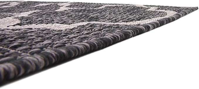Unique Loom Outdoor Trellis Collection Area Rug (5' 1" x 8' Rectangle, Black/ Ivory)