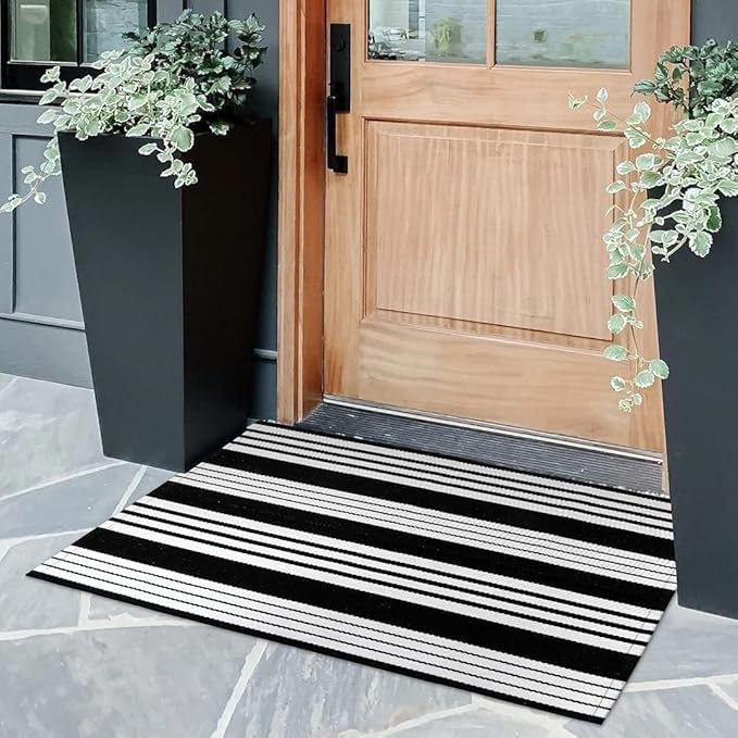 OJIA Front Door Mat 24"x35" Black and White Outdoor Rugs Front Door Rug Washable Entryway Rug Cotton Hand Woven Indoor Outdoor Doormat Small Area Rugs Layered Doormat for Porch/Home Entrance Decor
