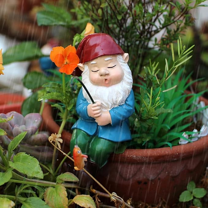 Garden Gnome Mini Sitter Statue, Fishing Gnome Garden Statue, Funny Outdoor Garden Decoration Micro Landscape Ornaments for Patio Yard Lawn