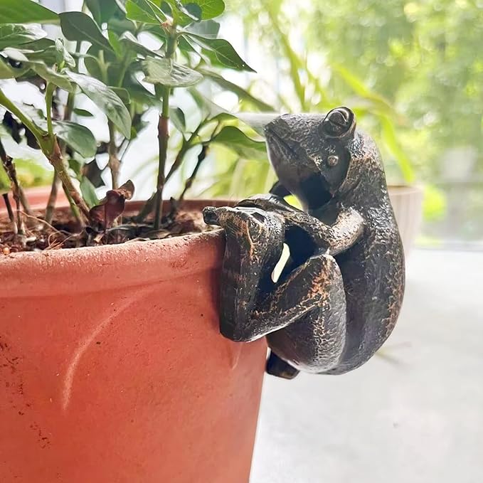 Plant Decorations for Pots,Frog Statues for Garden,Frog Garden Decor, for Family or Friends, It Can Make Your Flowerpot More Vibrant