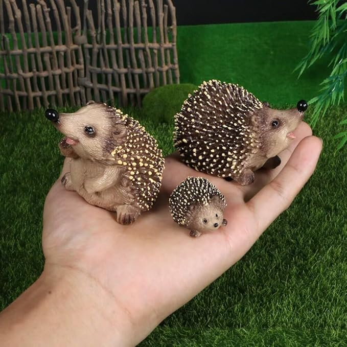 3PCS Miniature Hedgehog Figurines Family Hedgehog Statue Adorable Garden Decoration Animal Sculpture Ornaments for Home Patio Lawn Outdoor
