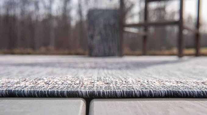 Unique Loom Outdoor Traditional Collection Area Rug - Antique (2' x 6' 1" Runner, Charcoal Gray/ Natural)