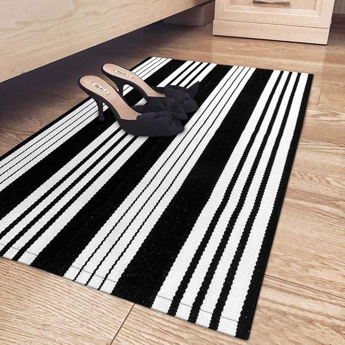 OJIA Black and White Striped Outdoor Rug 24''x51'' Washable Front Door Mat Outdoor Entry Rug Doormat Outside Door Mat Cotton Woven Indoor Area Rugs for Porch/Entryway/Entrance Decor