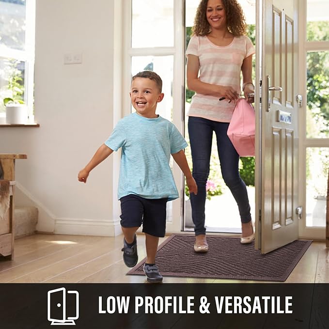 Sturdy Front Door Mat, Absorbent Muddy Dirt Resist Welcome Door Mats Outdoor Indoor, Stain and Fade Resistant, Non-Slip Backing Entry Mat Low Profile Doormat for Entryway, 29×17, Coffee