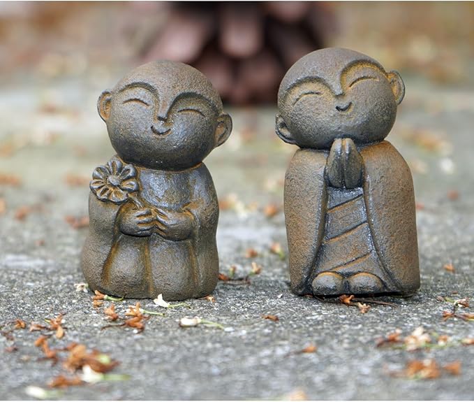 OwMell Japanese Jizo Monk Statue, Buddha Jizo Figurine Memorial Aquarium Statue Ornament - Tilt Smile Iron