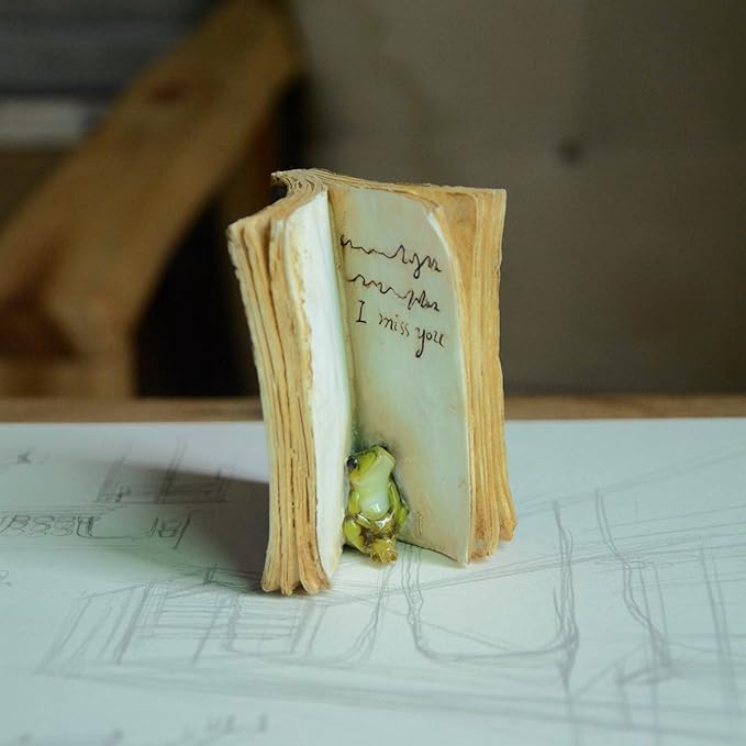 Top Collection Miniature Fairy Garden and Terrarium Frog Hiding in Book Figurine
