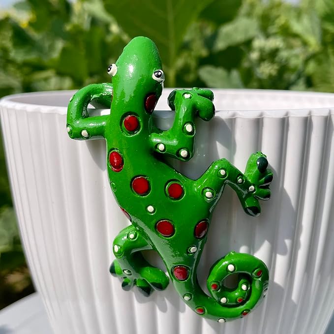 4Pcs Resin Climbing Gecko Flower Pot and Vase Hugger, Planter Edge Accessories, Terrarium Hanger Decorations, Garden Yard Ornaments